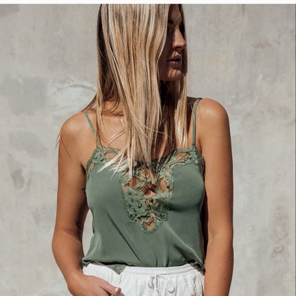 Spell Tops - Spell lovelace cami NWT small